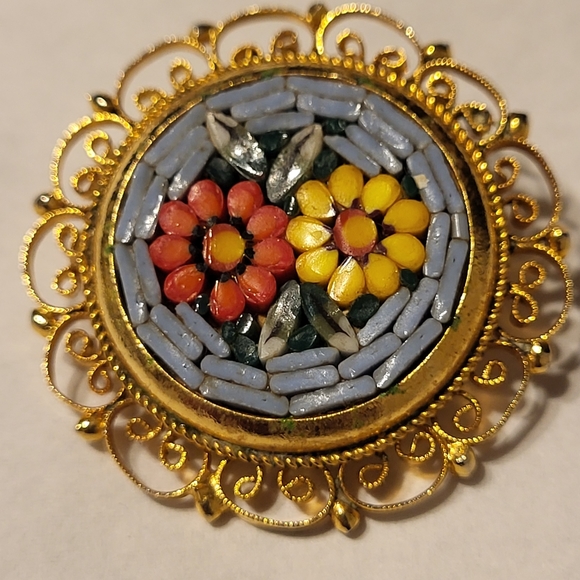 Vintage Micro Mosaic Brooch - Picture 2 of 7